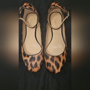 New without tags 8 1/2 shoes